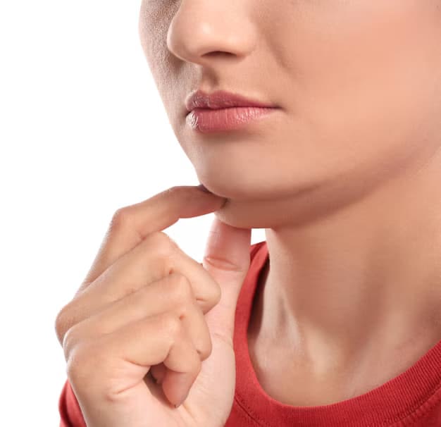 What is Double Chin — dermatologist explanation at Allodermis