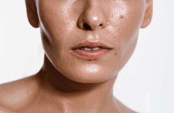 Oily Skin Routines: The Simple Daily Plan That Works