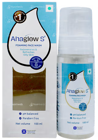 Aurochem Ahaglow S Foaming Face Wash in a 100ml bottle, showing the foaming face wash with a pump dispenser and clean packaging.