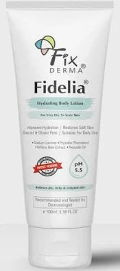Fixderma Fidelia Moisturizing Cream jar with smooth texture and white lid, highlighting the skincare product for hydration and skin nourishment.